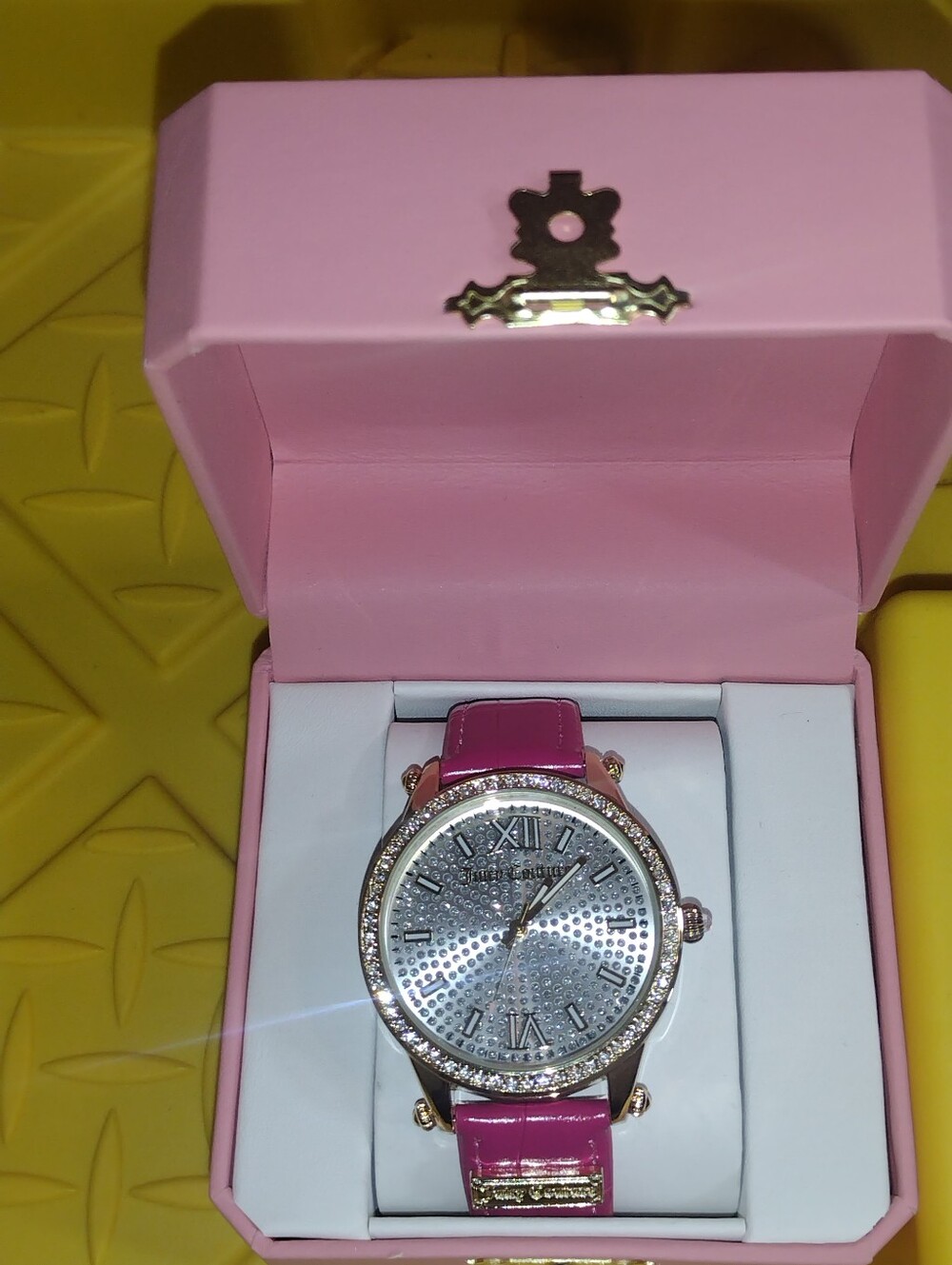 JUICY COUTURE WATCH RHINESTONES JUICY COUTURE HOT PINK WATCH NEW.. - Picture 2 of 8